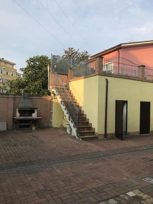 Villa Parisi Luxury Italian Villa Фано Екстер'єр фото
